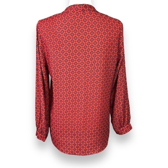 Pleione Coral And Navy Print V-Neck Blouse, Size X-Small Petite - Picture 2 of 7